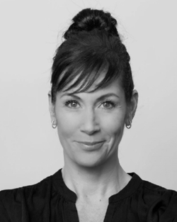 Adriana Zartl